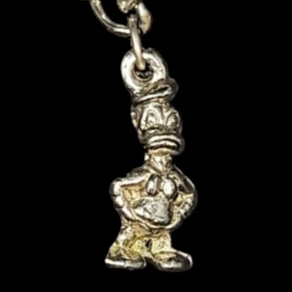 VINTAGE DISNEY CHILDS SILVER TONE 6 CHARMS BRACELET - Picture 9 of 10